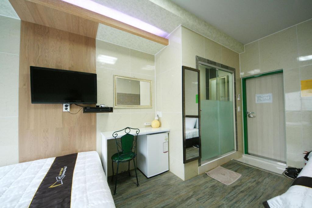 Guesthouse Myeongdong 2 Seul Quarto foto