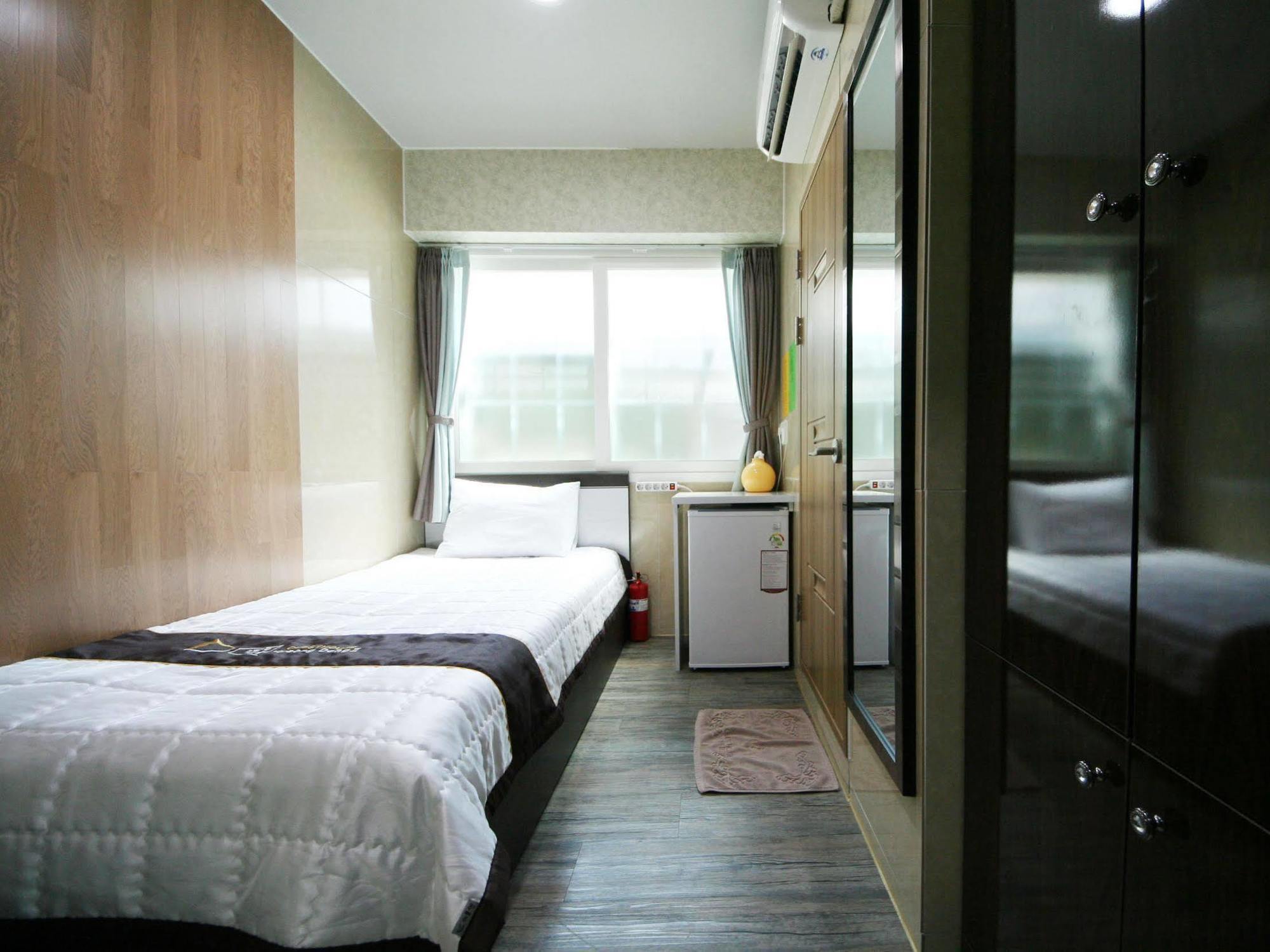 Guesthouse Myeongdong 2 Seul Exterior foto